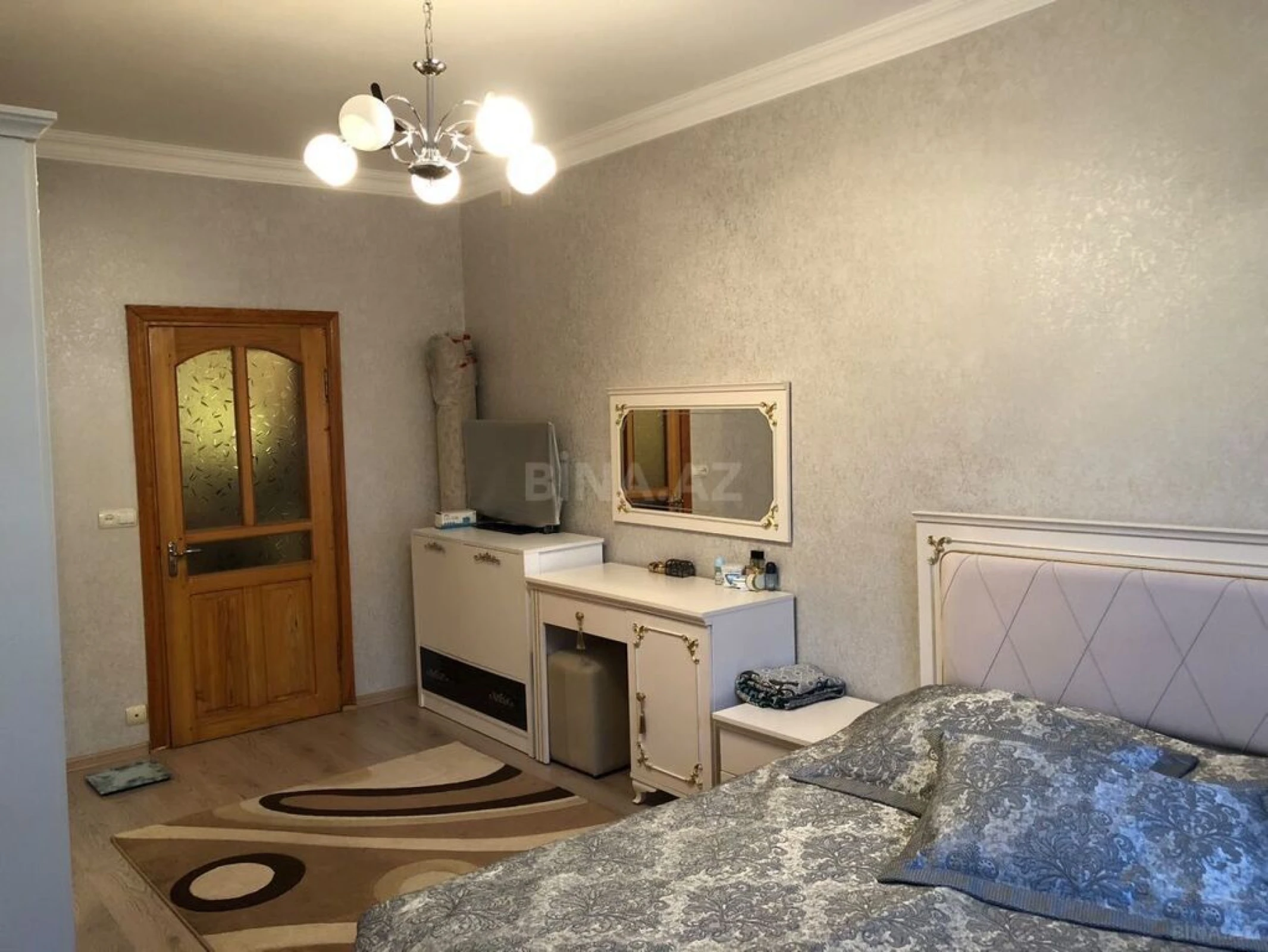 Satılır 2 otaqlı mənzil 55 m²