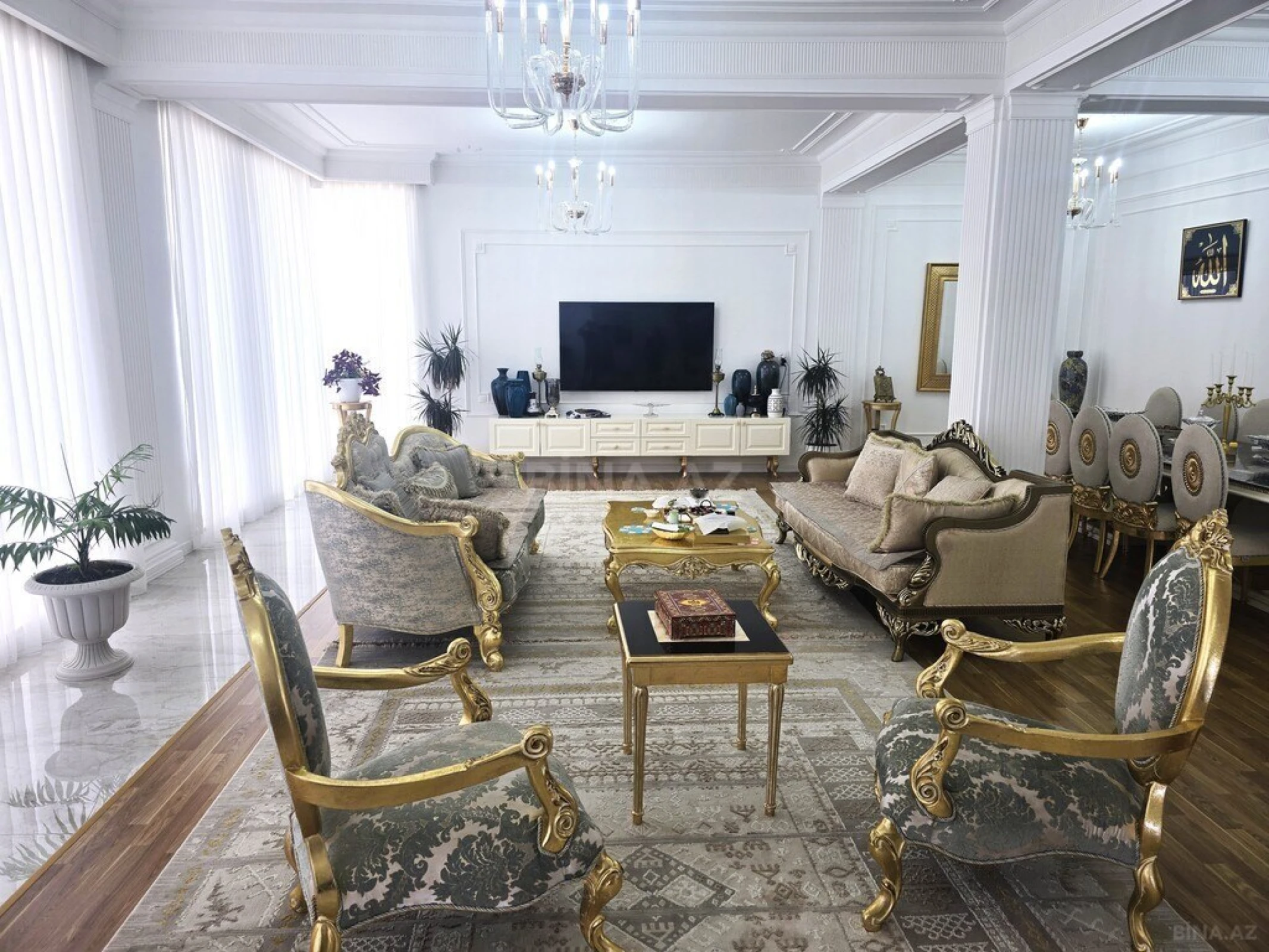 Satılır 6 otaqlı həyət evi 600 m²