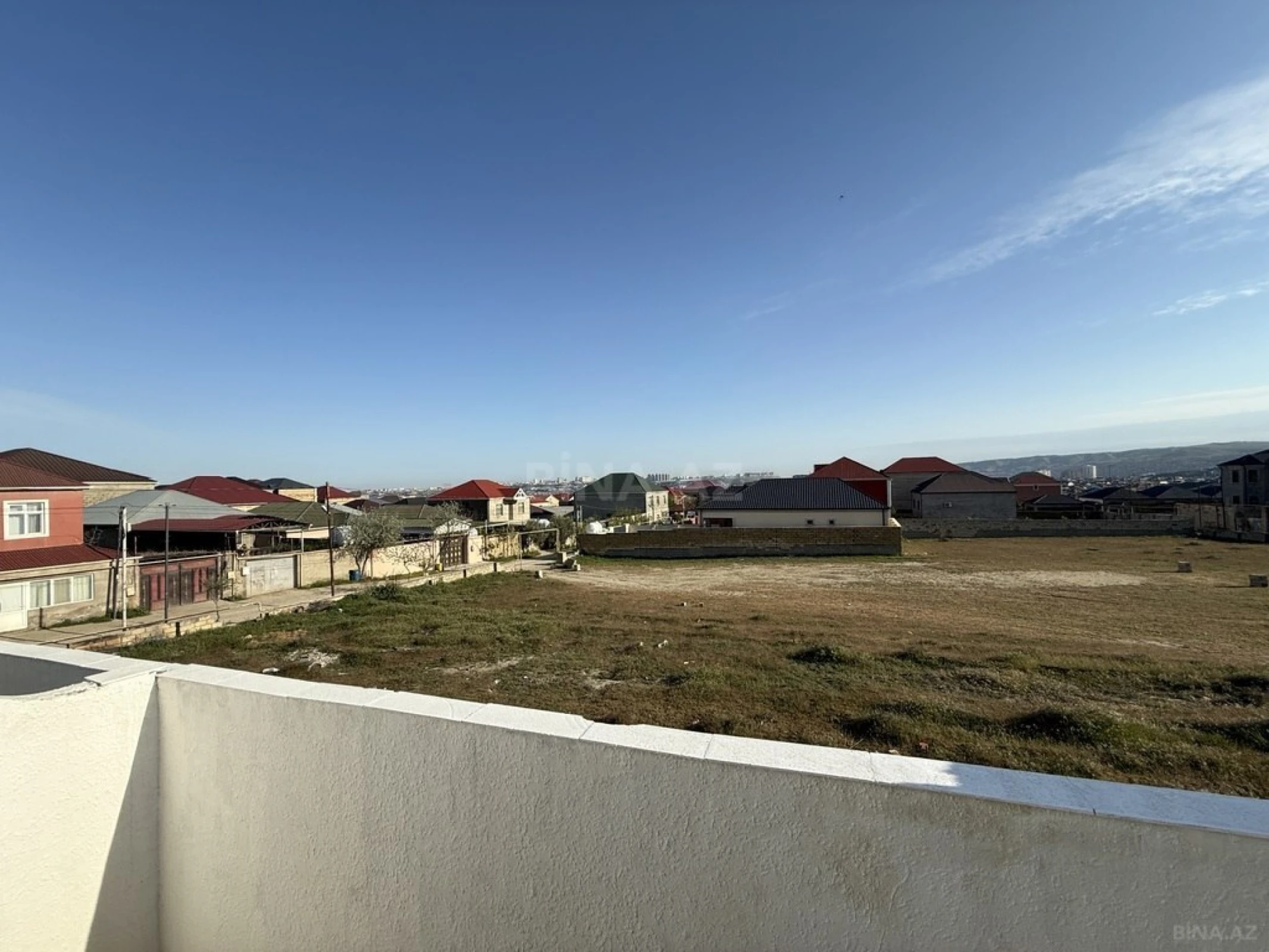 Satılır 4 otaqlı həyət evi 180 m²