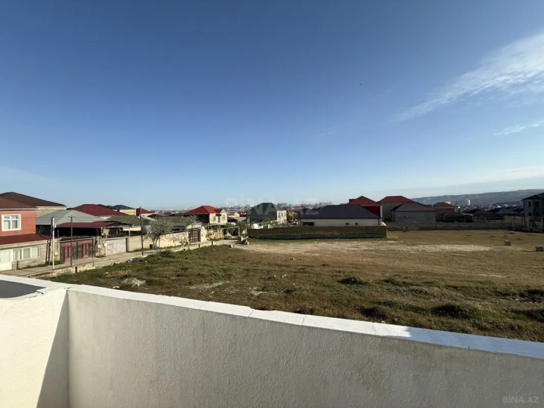 Satılır 4 otaqlı həyət evi 180 m²