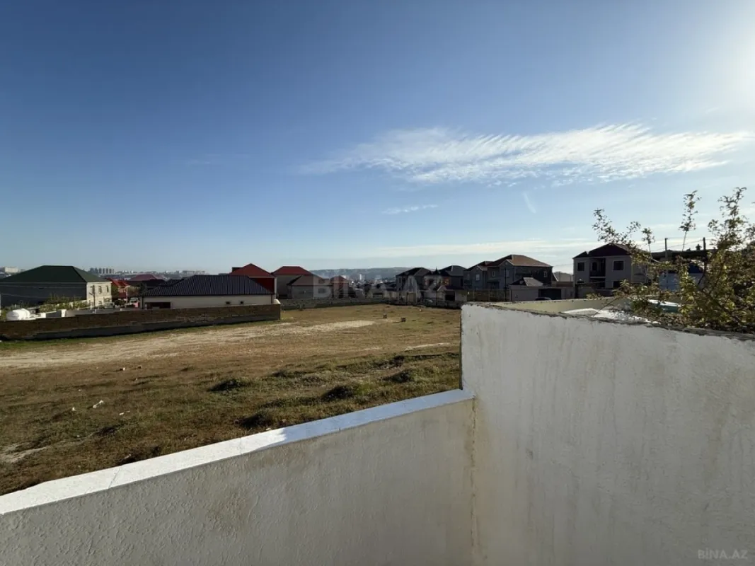 Satılır 4 otaqlı həyət evi 180 m²