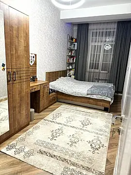 Satılır 3 otaqlı mənzil 101 m²
