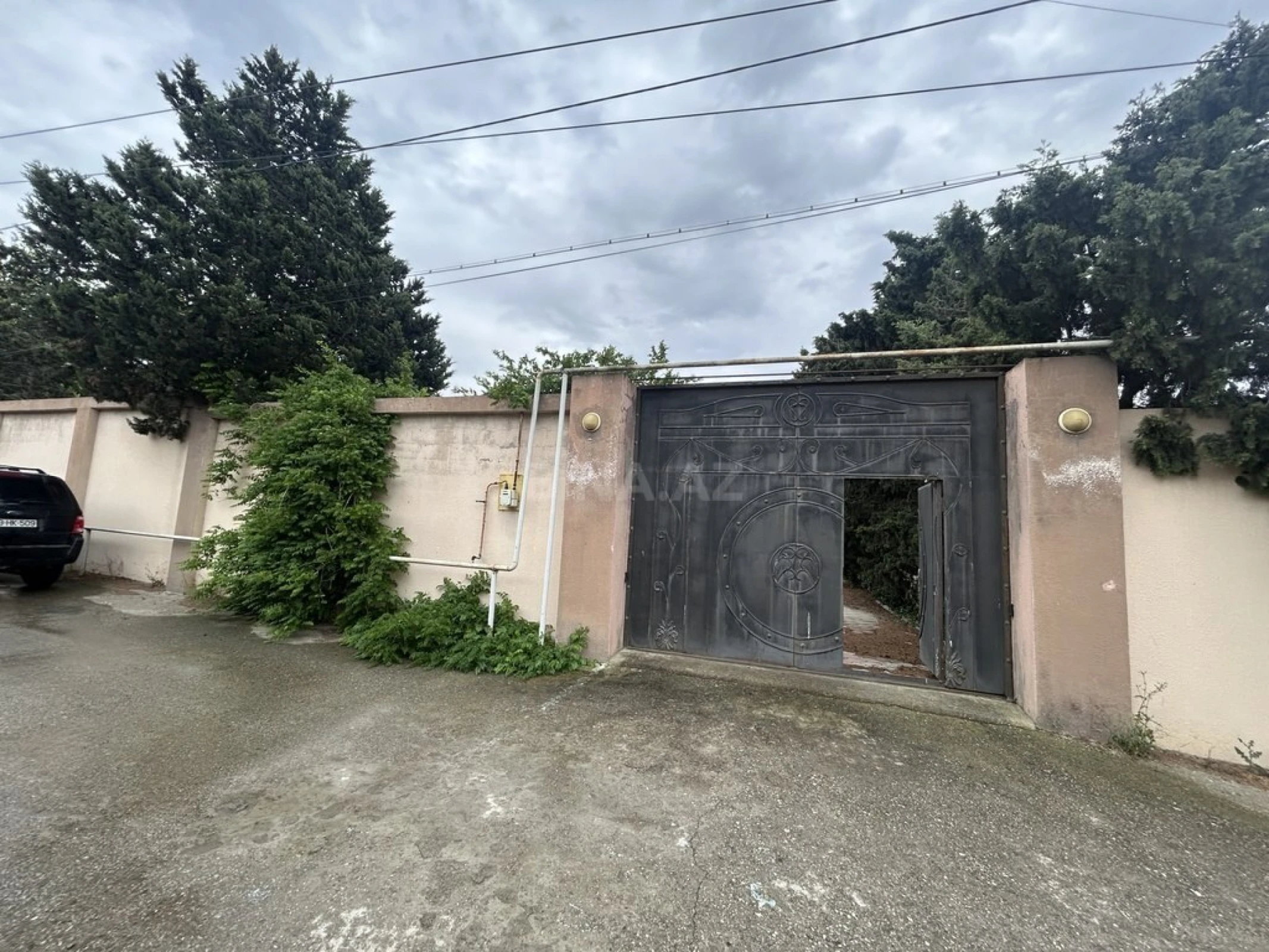 Satılır 6 otaqlı həyət evi 220 m²