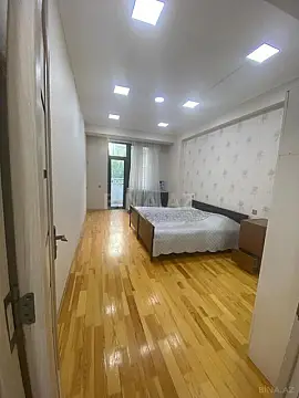 Kirayə verilir 3 otaqlı mənzil 125 m²