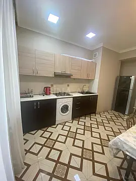 Kirayə verilir 3 otaqlı mənzil 125 m² — Bakı, Nərimanov 3 otaq 125.00 m²
