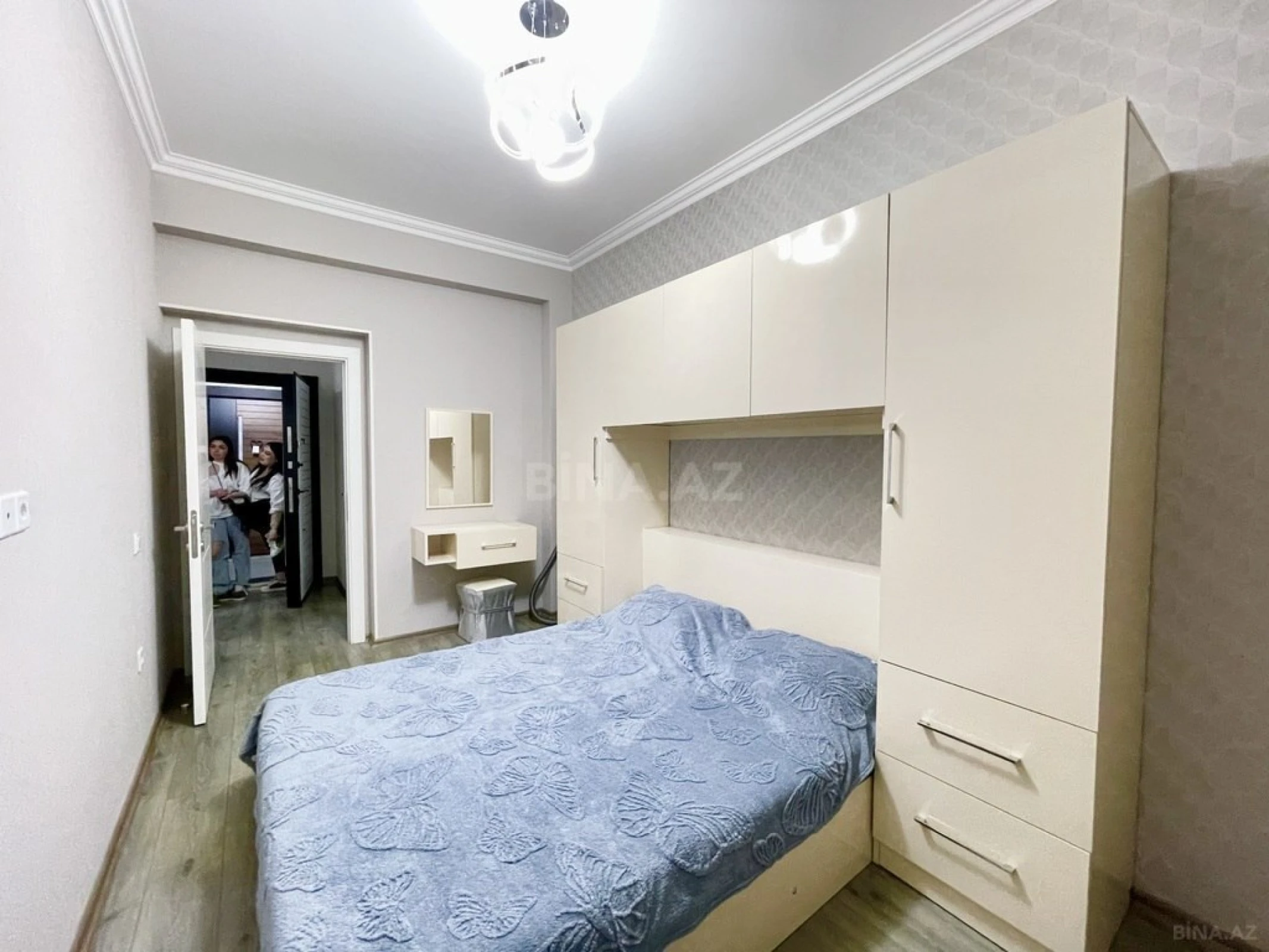 Kirayə verilir 2 otaqlı mənzil 55 m²