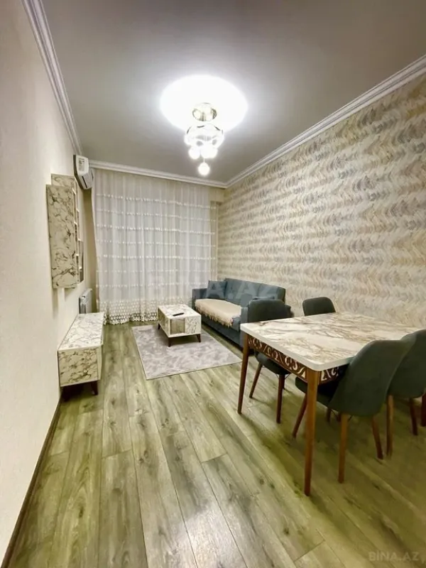 Kirayə verilir 2 otaqlı mənzil 55 m²