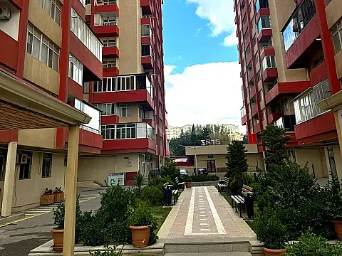 Satılır 3 otaqlı mənzil 70 m²