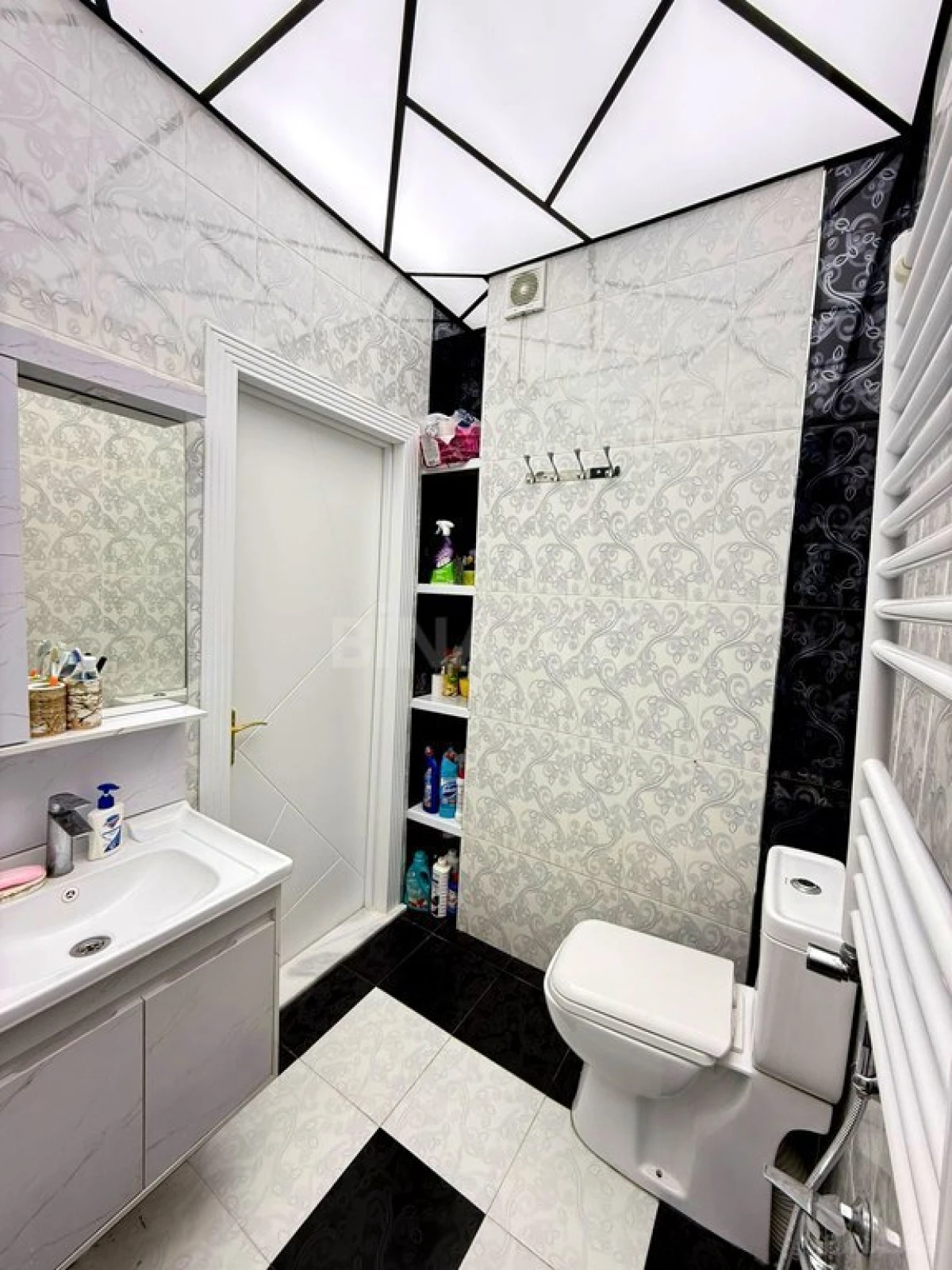 Satılır 3 otaqlı mənzil 70 m²