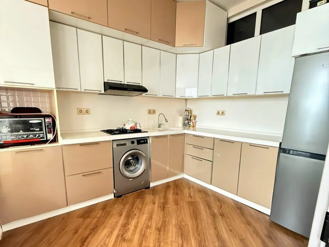 Satılır 3 otaqlı mənzil 70 m²