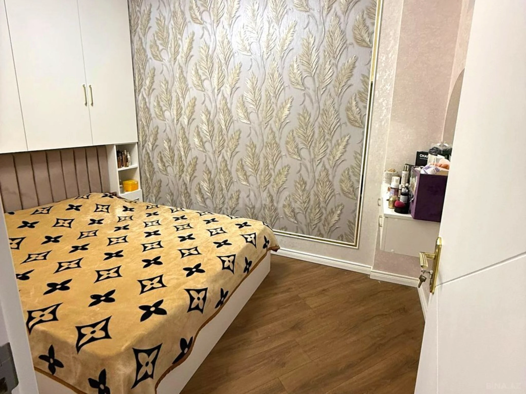 Satılır 3 otaqlı mənzil 70 m²