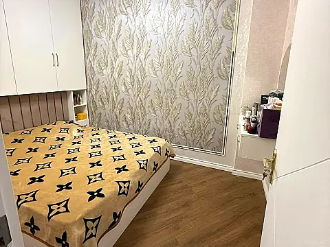 Satılır 3 otaqlı mənzil 70 m²