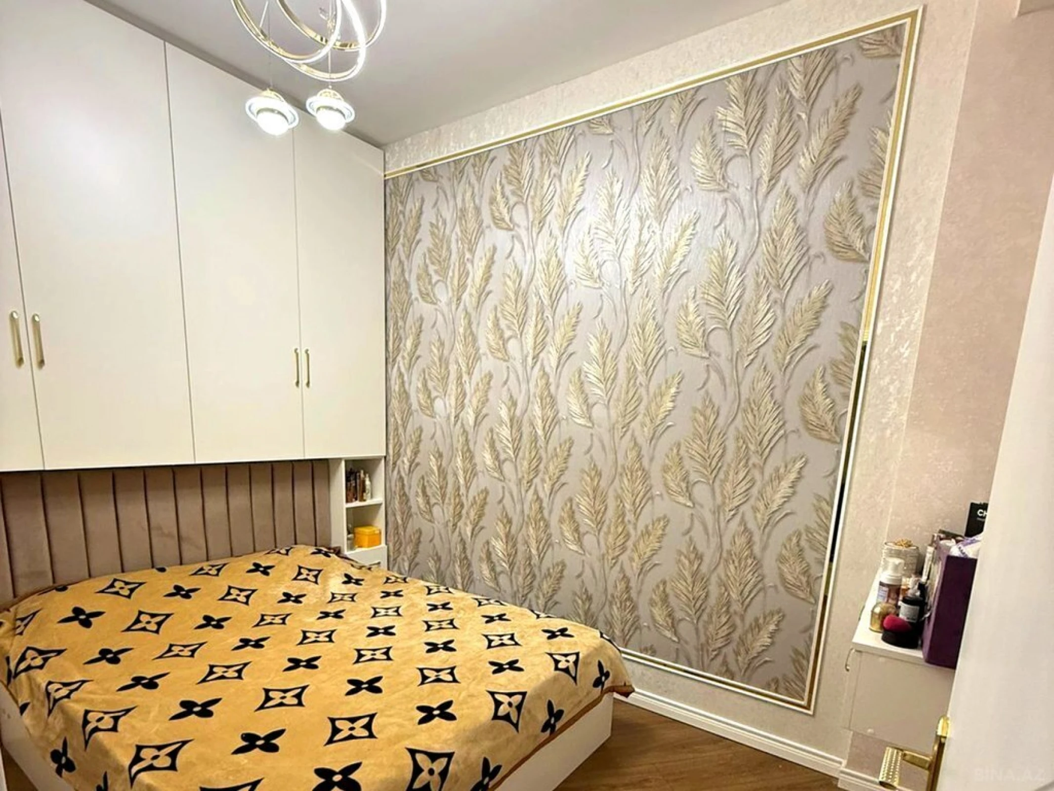 Satılır 3 otaqlı mənzil 70 m²