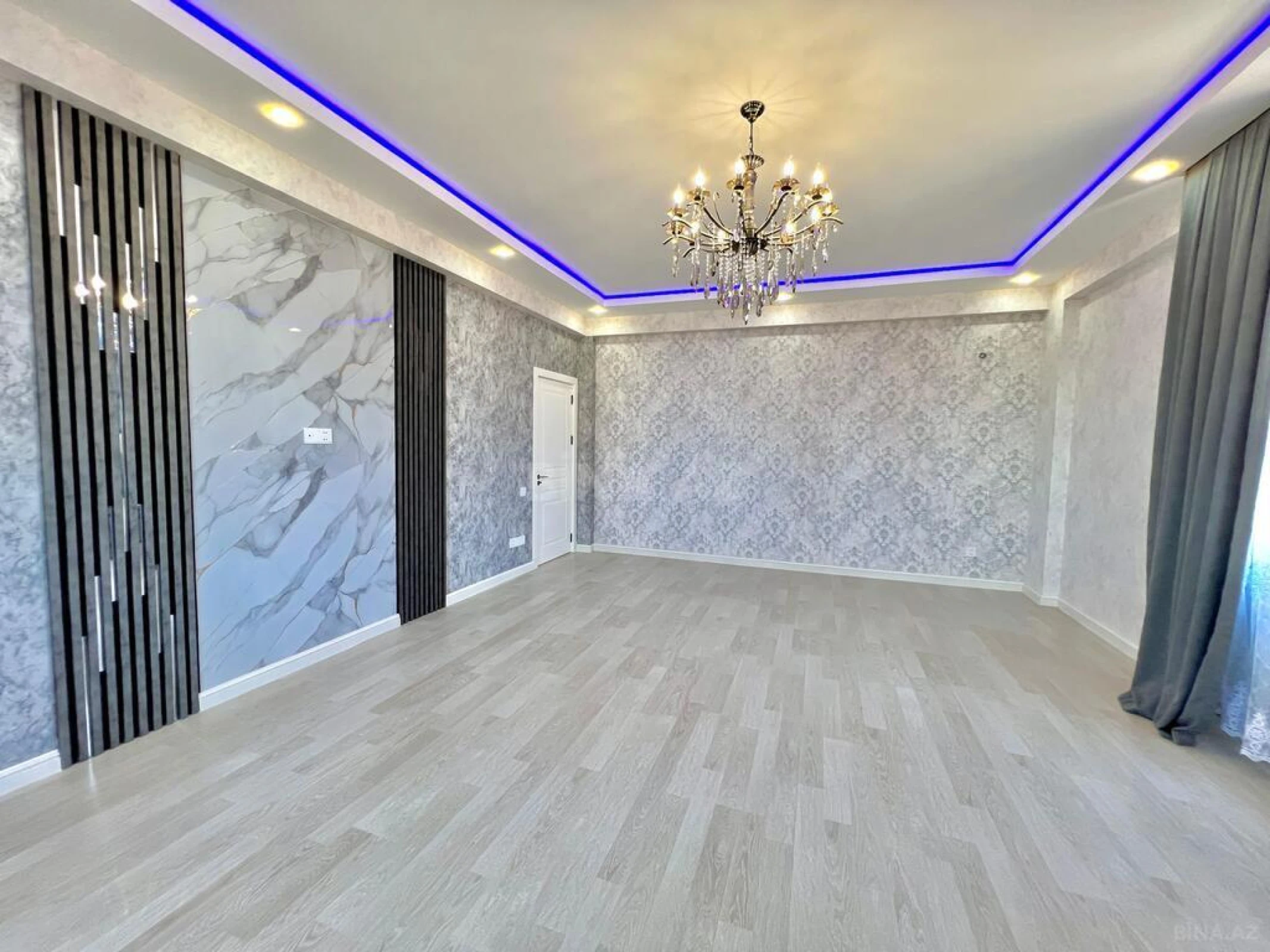 Satılır 3 otaqlı mənzil 117 m²
