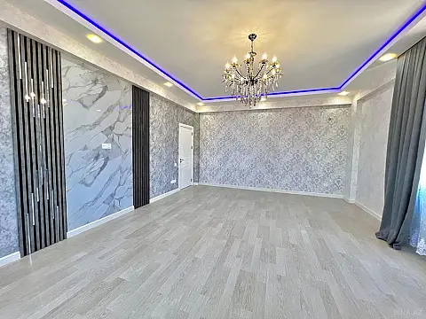 Satılır 3 otaqlı mənzil 117 m²