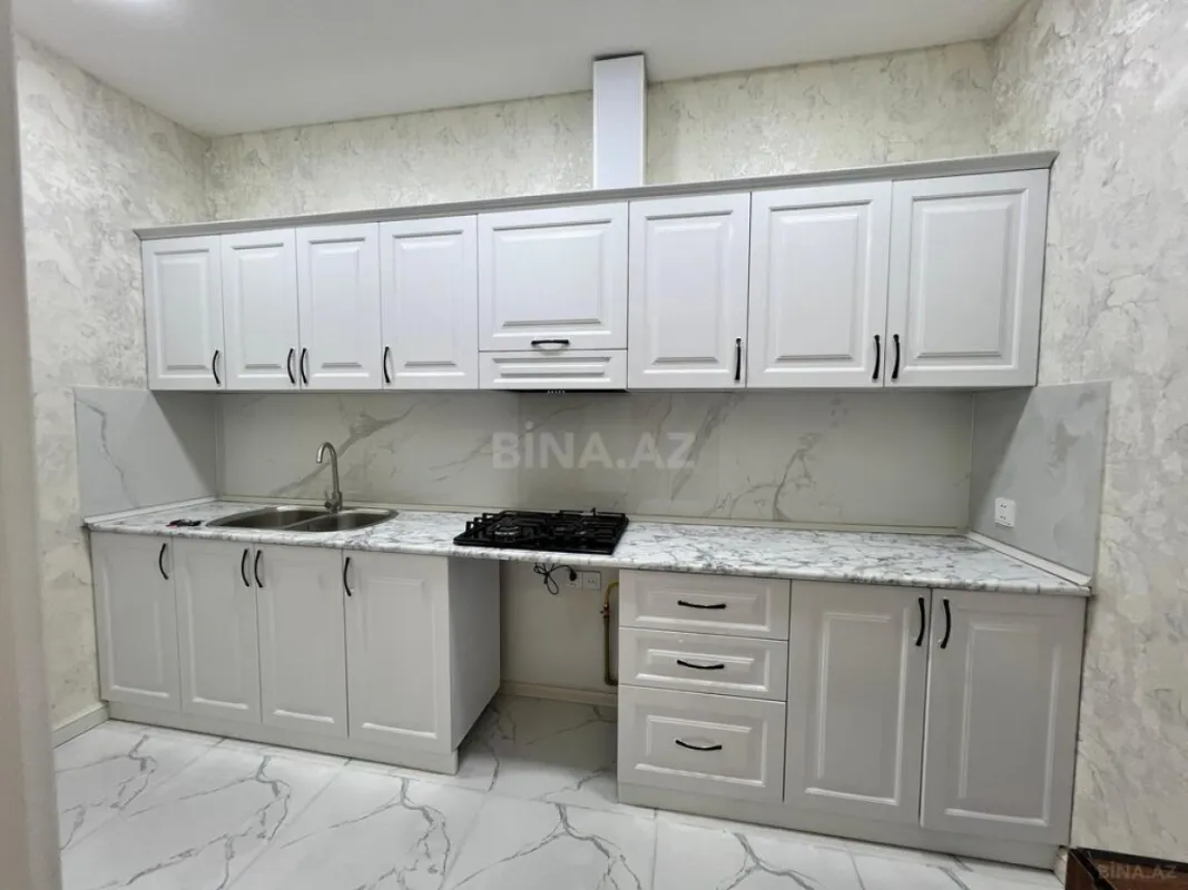 Satılır 3 otaqlı mənzil 117 m²