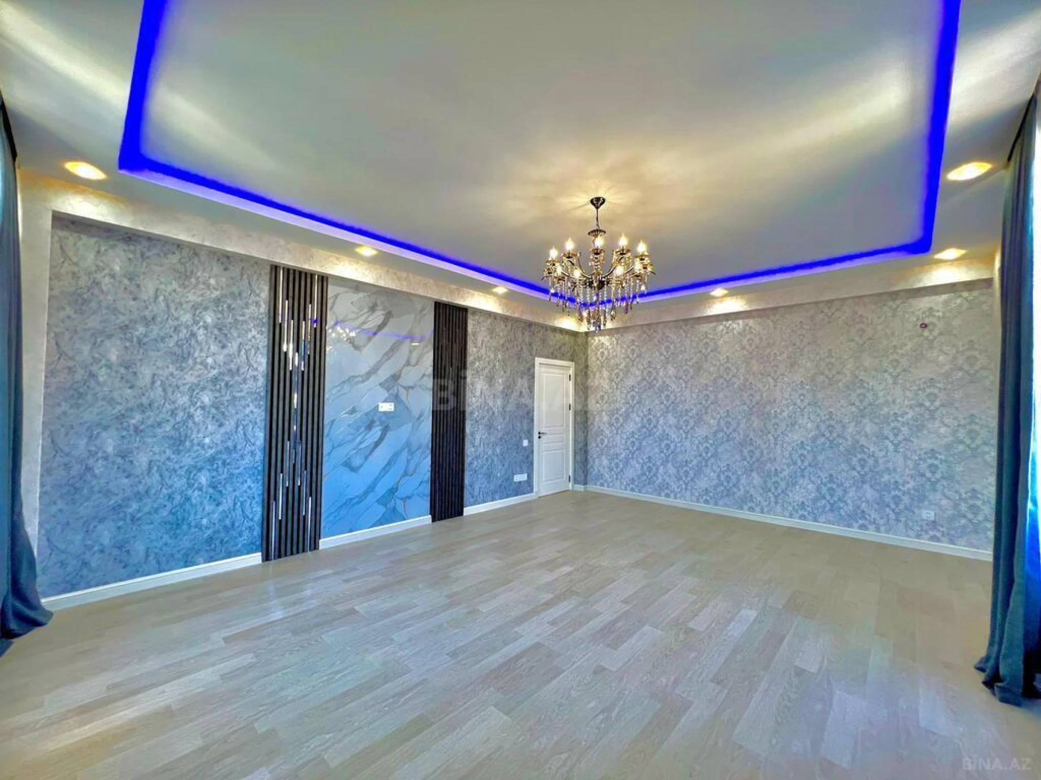 Satılır 3 otaqlı mənzil 117 m²