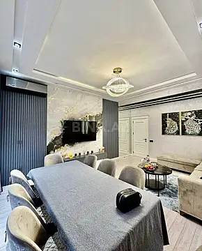 Satılır 3 otaqlı mənzil 110 m²