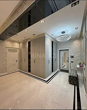 Satılır 3 otaqlı mənzil 110 m²