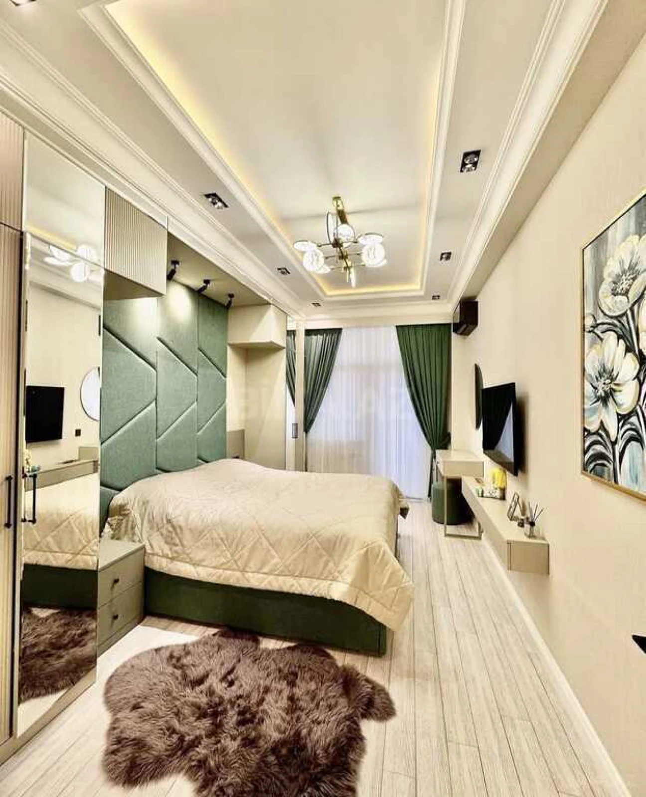 Satılır 3 otaqlı mənzil 110 m²