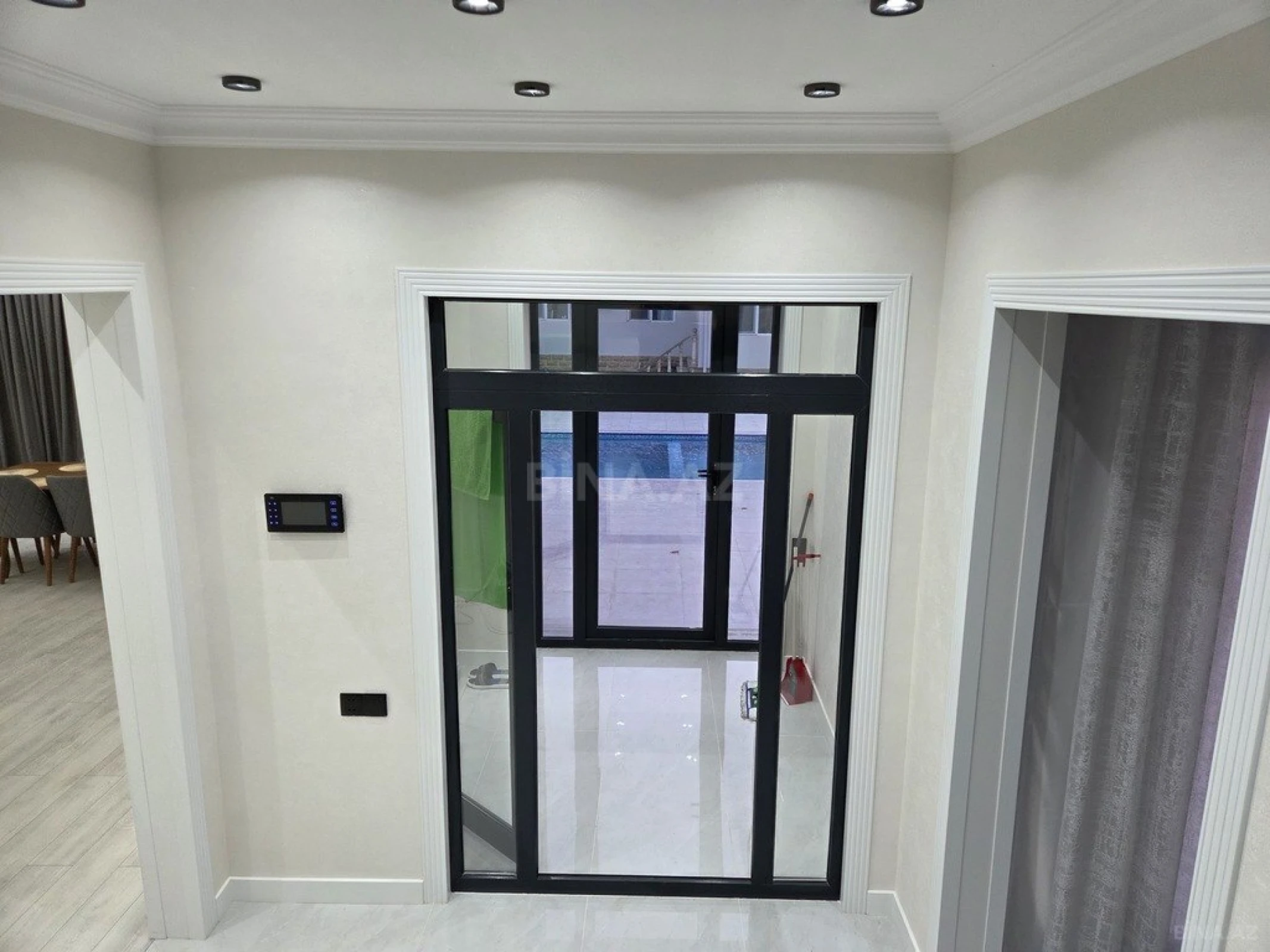 Kirayə verilir 5 otaqlı həyət evi 350 m²