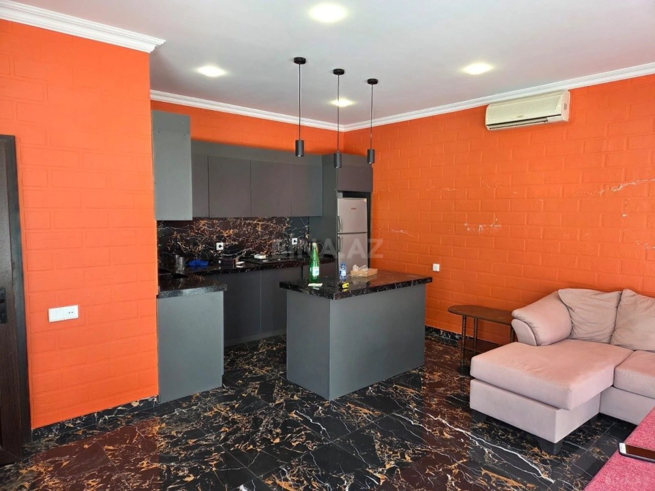 Kirayə verilir 5 otaqlı həyət evi 350 m²