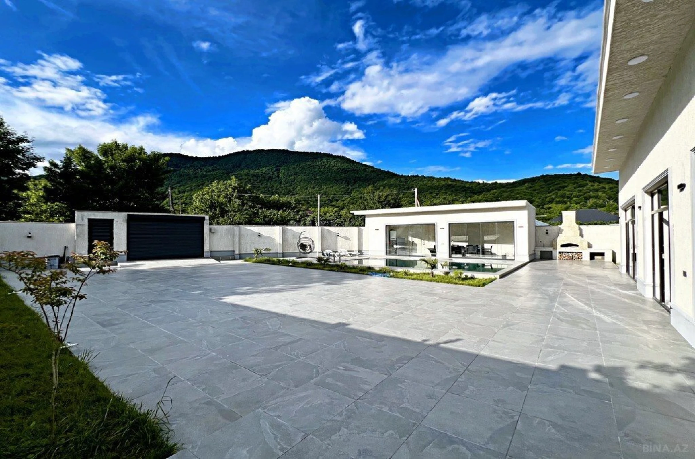 Kirayə verilir 4 otaqlı həyət evi 250 m²