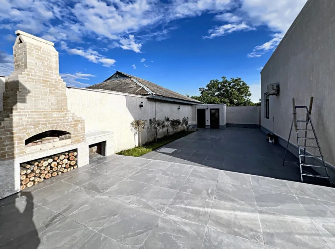 Kirayə verilir 4 otaqlı həyət evi 250 m²