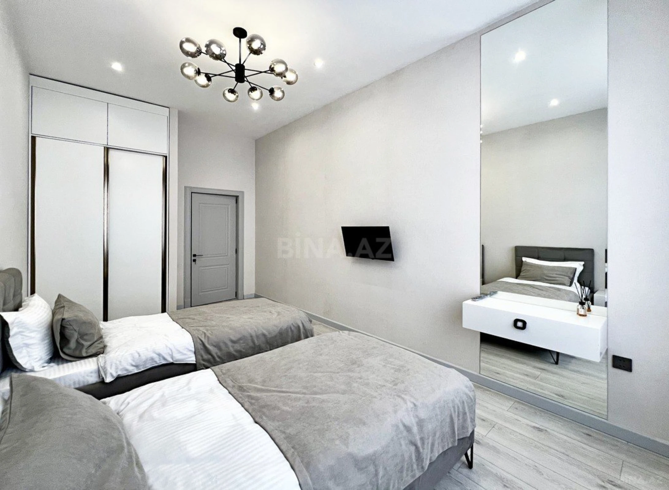 Kirayə verilir 4 otaqlı həyət evi 250 m²