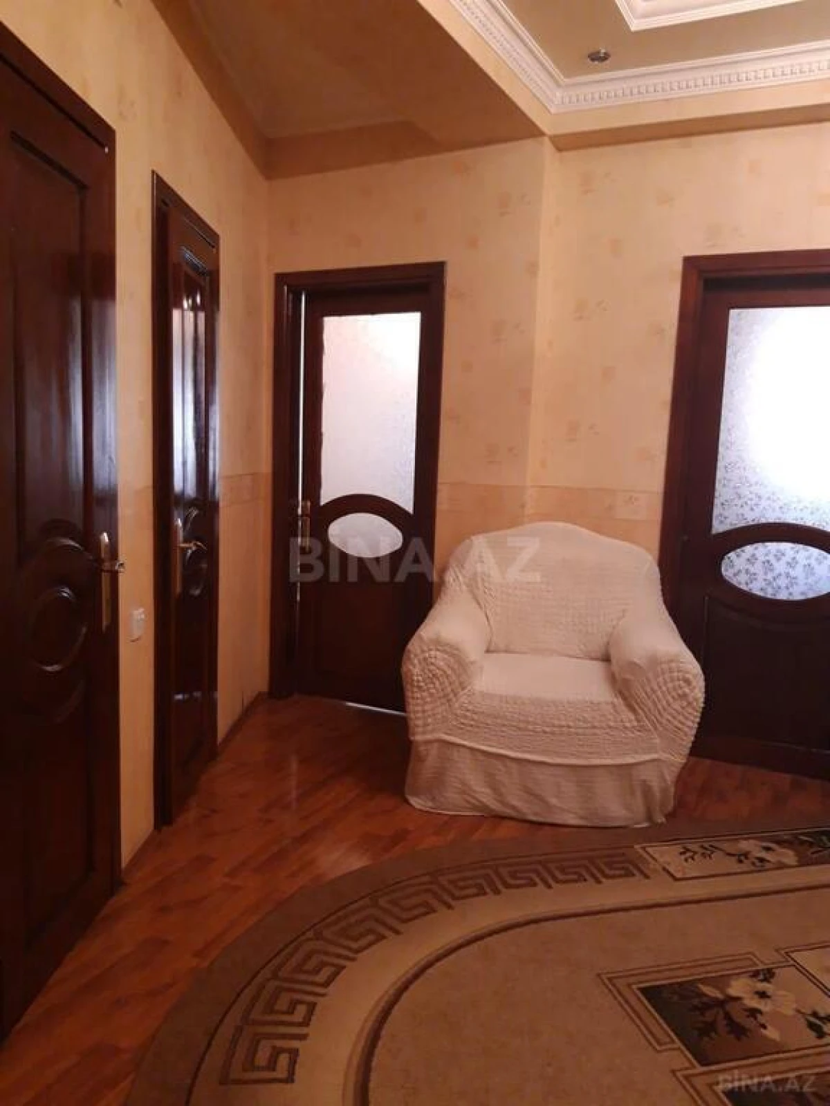 Satılır 2 otaqlı mənzil 75 m²