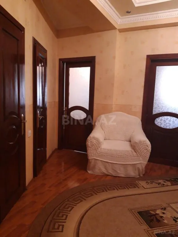 Satılır 2 otaqlı mənzil 75 m²