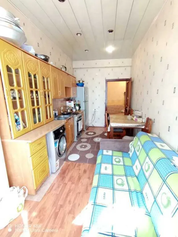 Satılır 2 otaqlı mənzil 75 m²