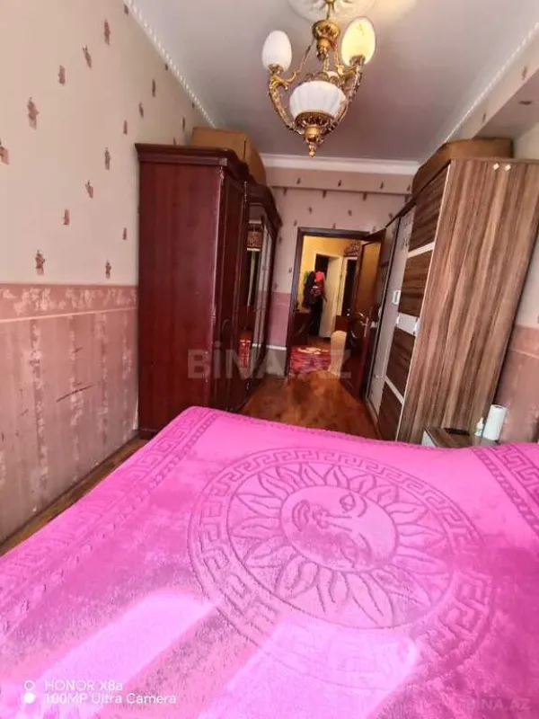 Satılır 2 otaqlı mənzil 75 m²