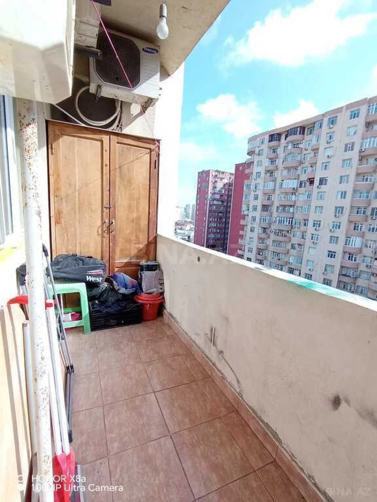 Satılır 2 otaqlı mənzil 75 m²