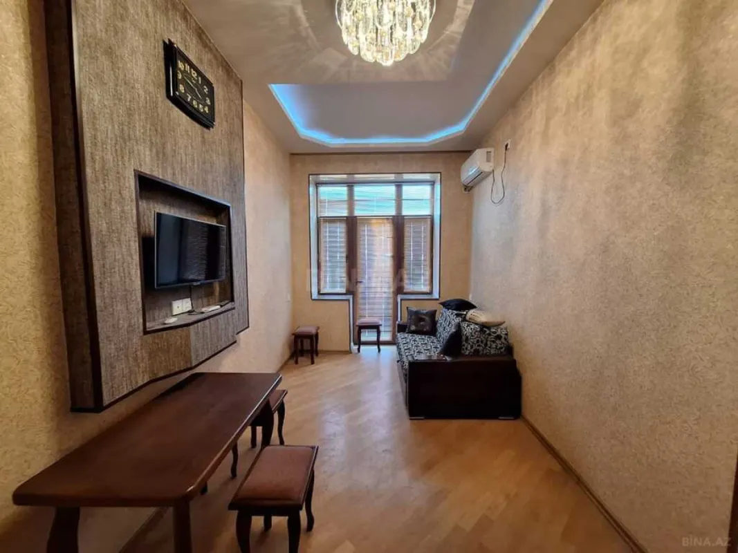 Kirayə verilir 1 otaqlı mənzil 45 m²