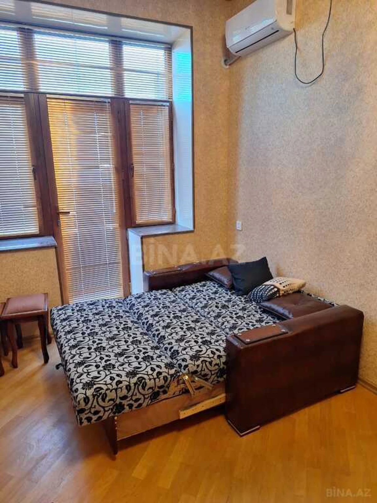 Kirayə verilir 1 otaqlı mənzil 45 m²
