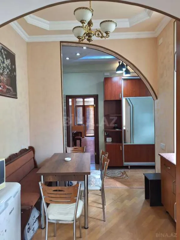 Kirayə verilir 1 otaqlı mənzil 45 m²