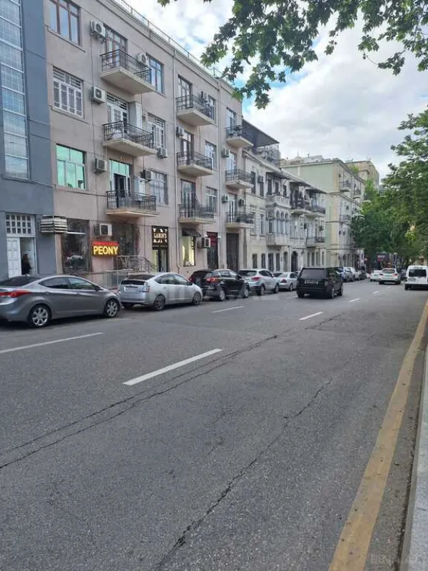 Kirayə verilir 1 otaqlı mənzil 45 m²