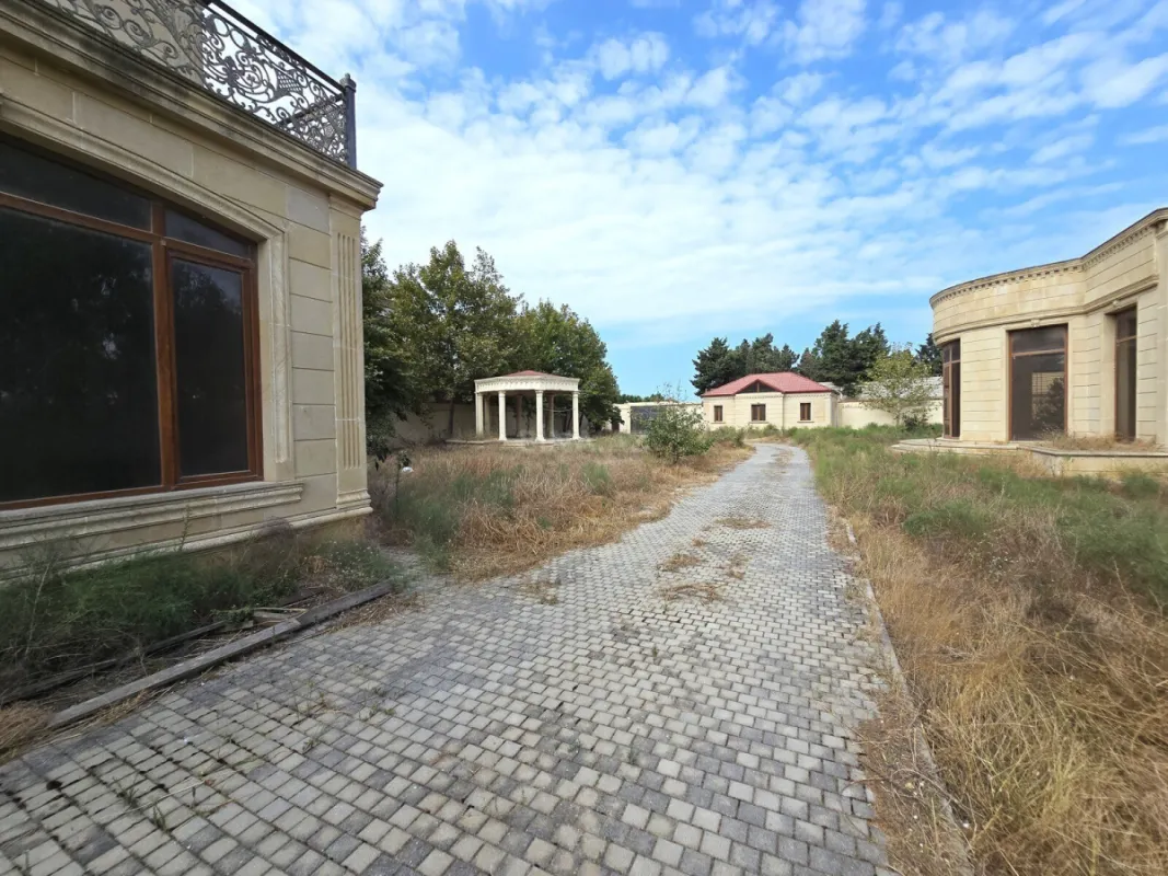 Satılır torpaq sahəsi 30 m²