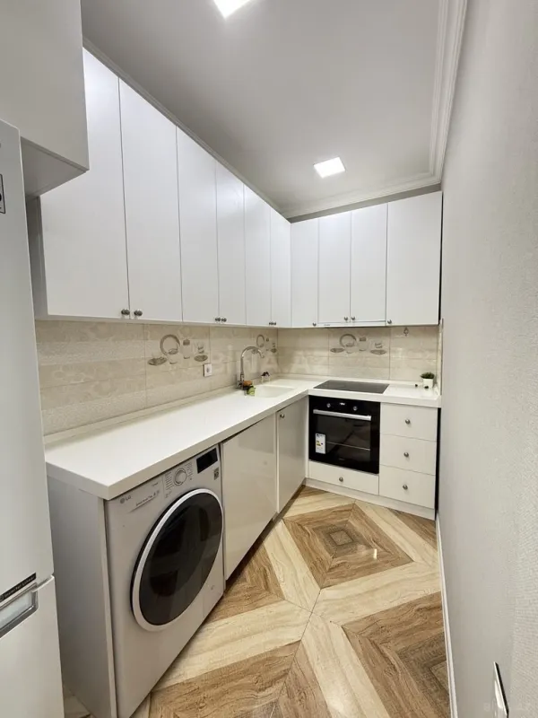 Kirayə verilir 2 otaqlı mənzil 55 m²