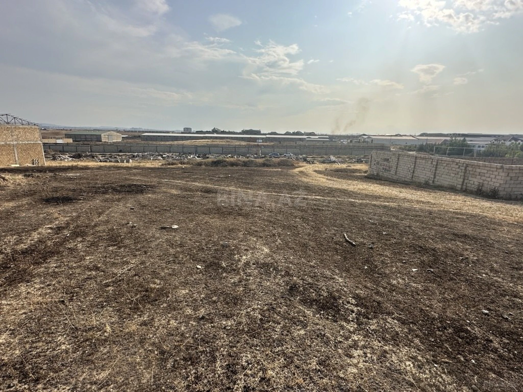 Satılır torpaq sahəsi 10 m²