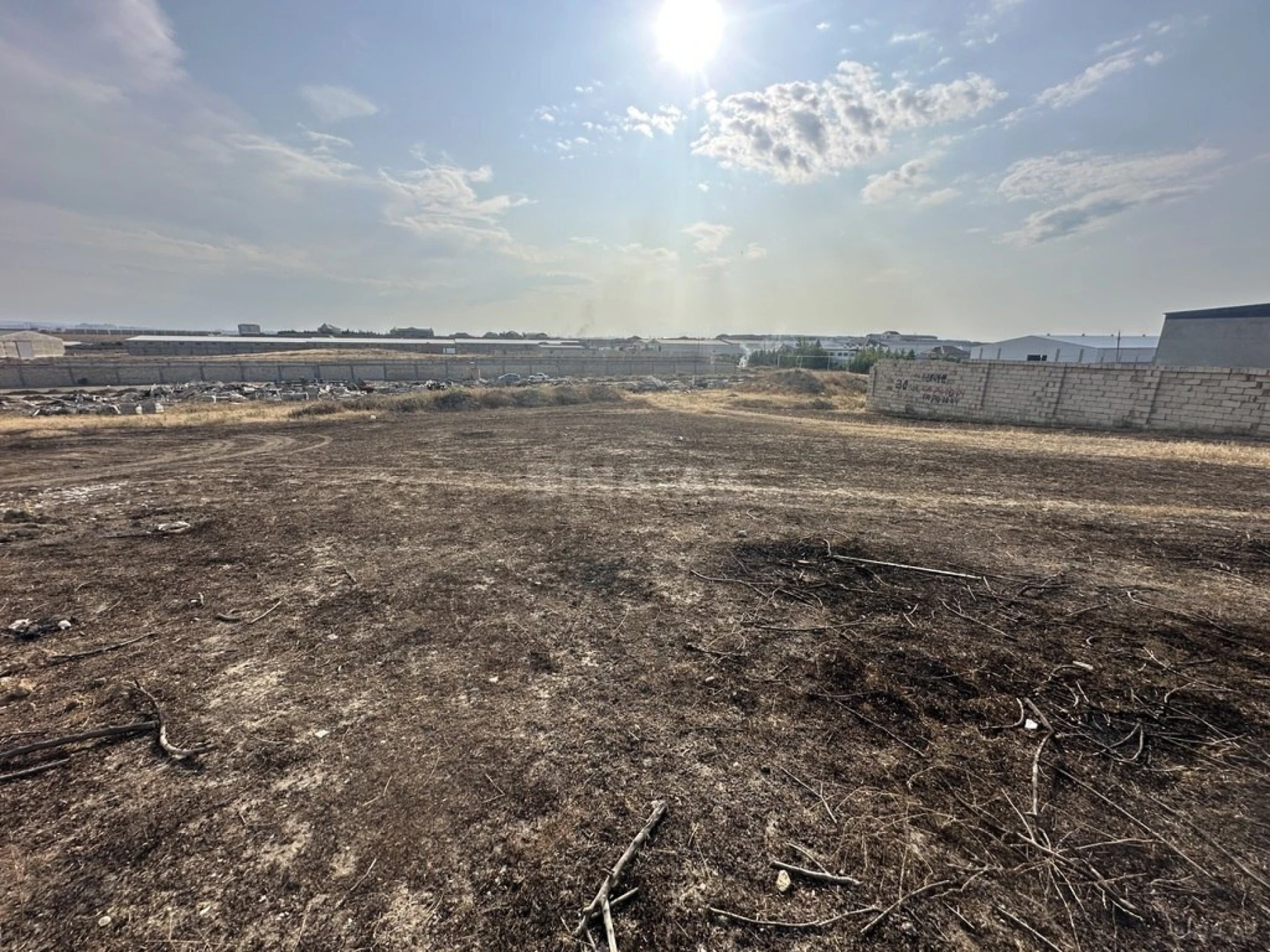 Satılır torpaq sahəsi 10 m²