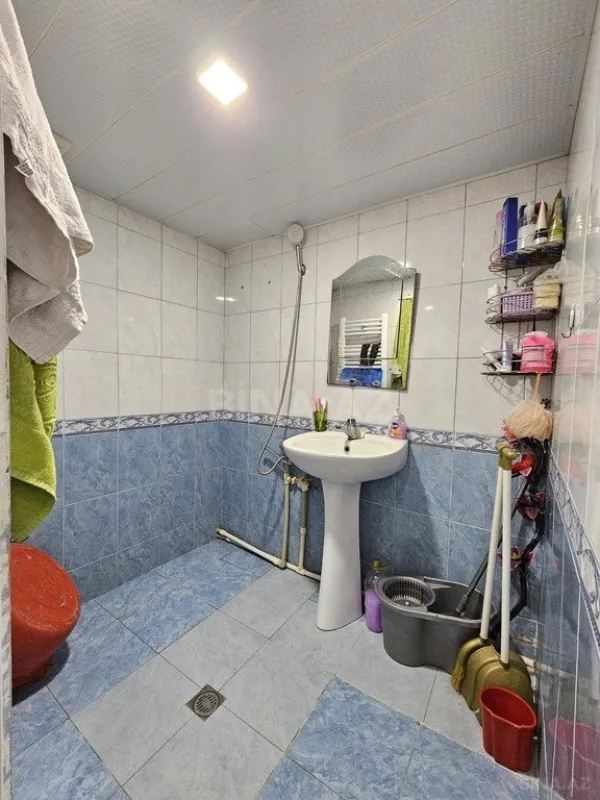 Satılır 2 otaqlı mənzil 60 m²