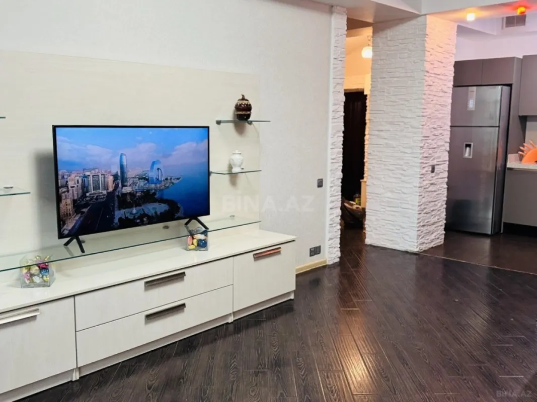 Kirayə verilir 3 otaqlı mənzil 100 m²