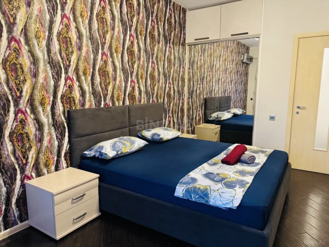 Kirayə verilir 3 otaqlı mənzil 100 m²