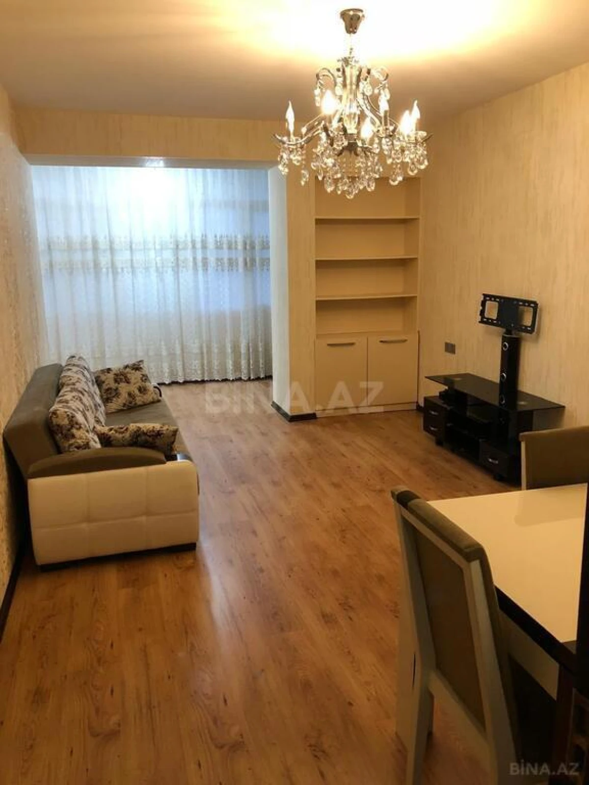 Satılır 3 otaqlı mənzil 85 m²
