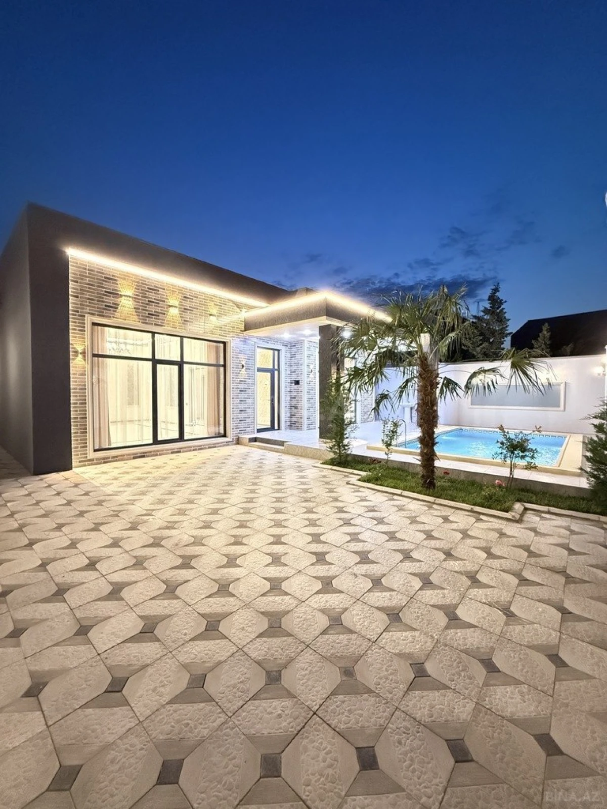 Satılır 3 otaqlı həyət evi 130 m²