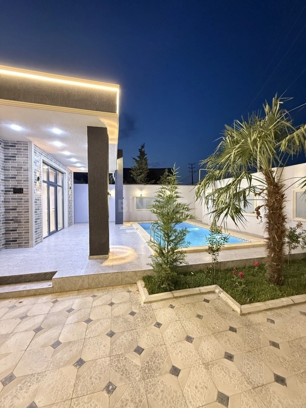 Satılır 3 otaqlı həyət evi 130 m²