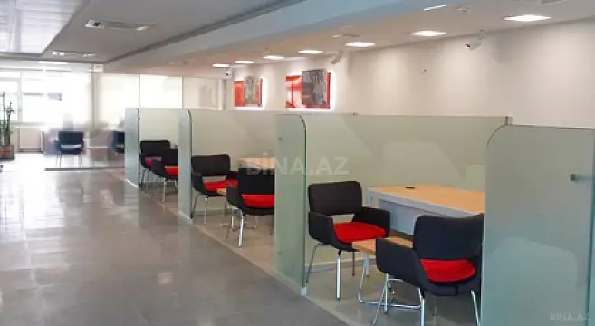 Satılır obyekt 320 m²