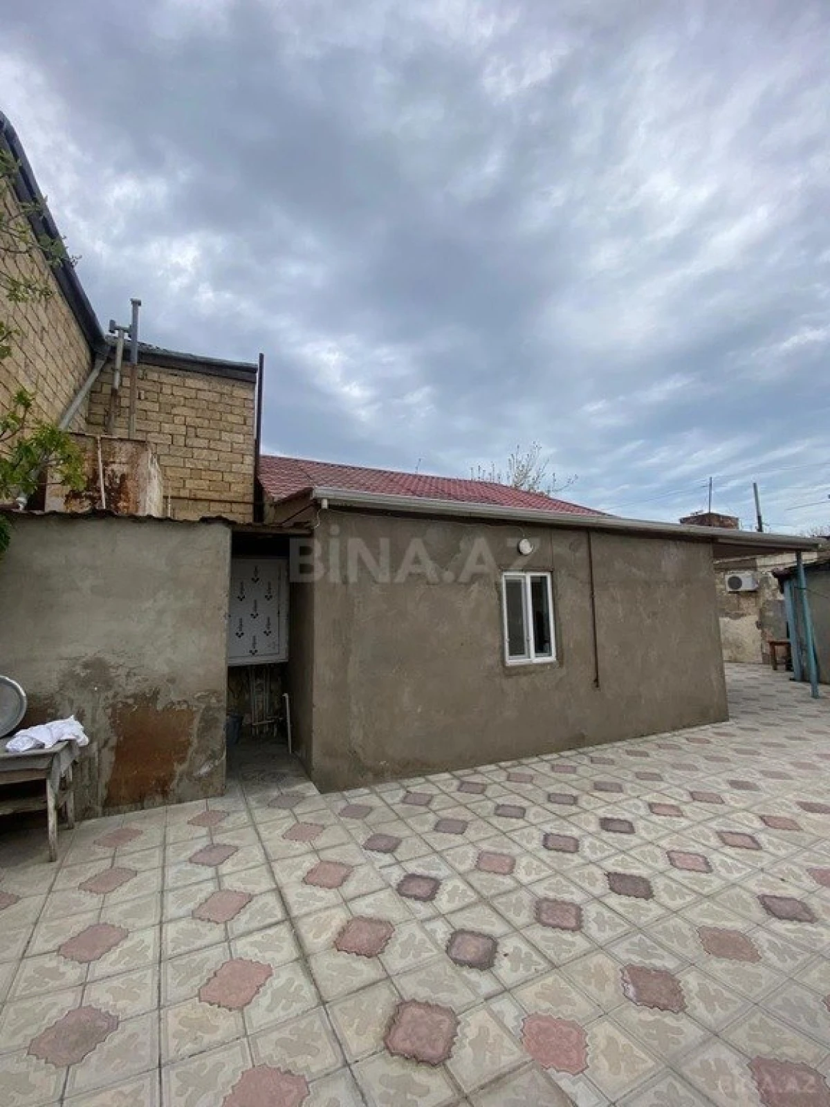 Satılır 3 otaqlı həyət evi 80 m²